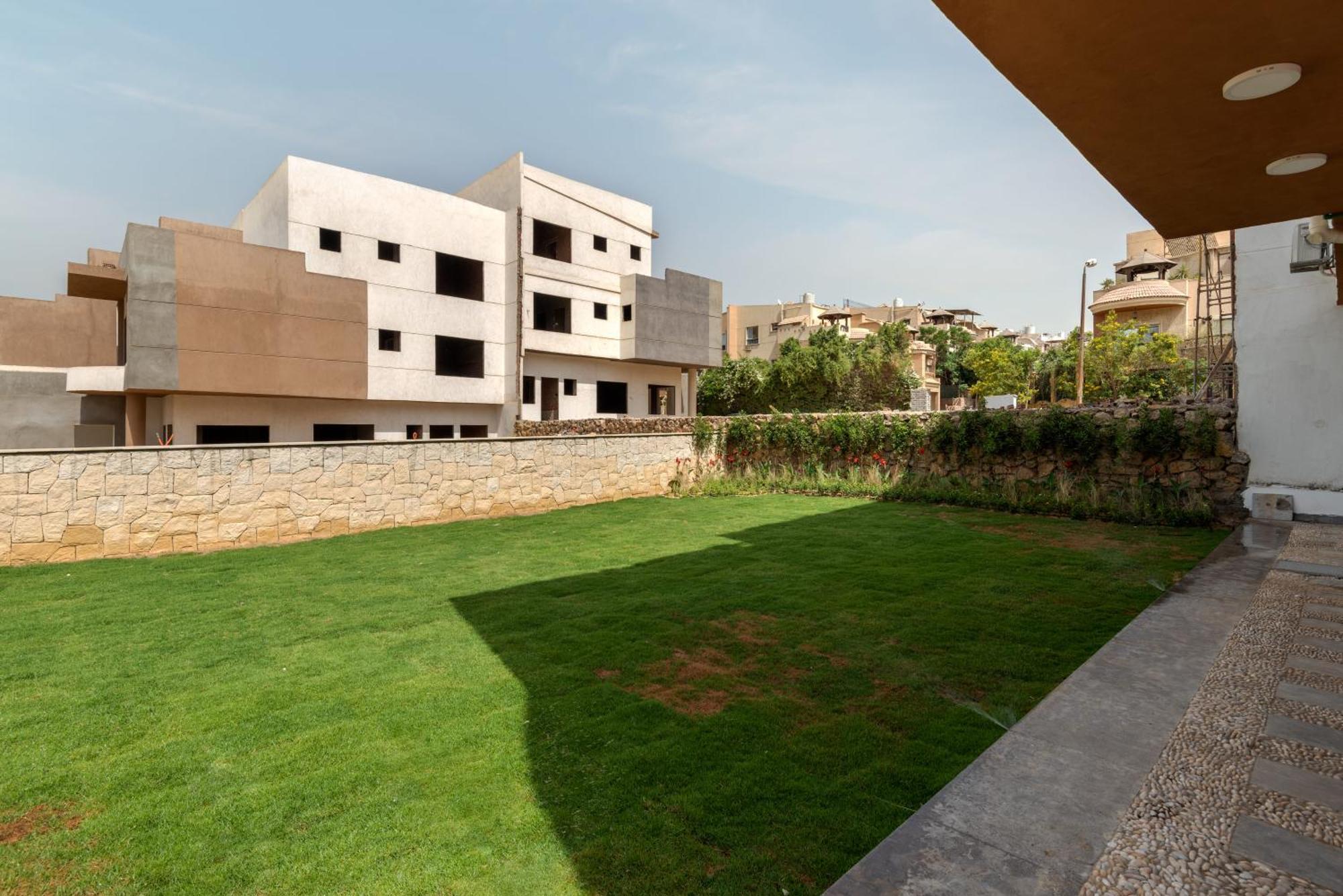 Villa Golden 4br By Travelholic Caïro